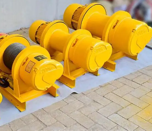 檢修管網新技術:用電動卷揚機把軟管拉入管道